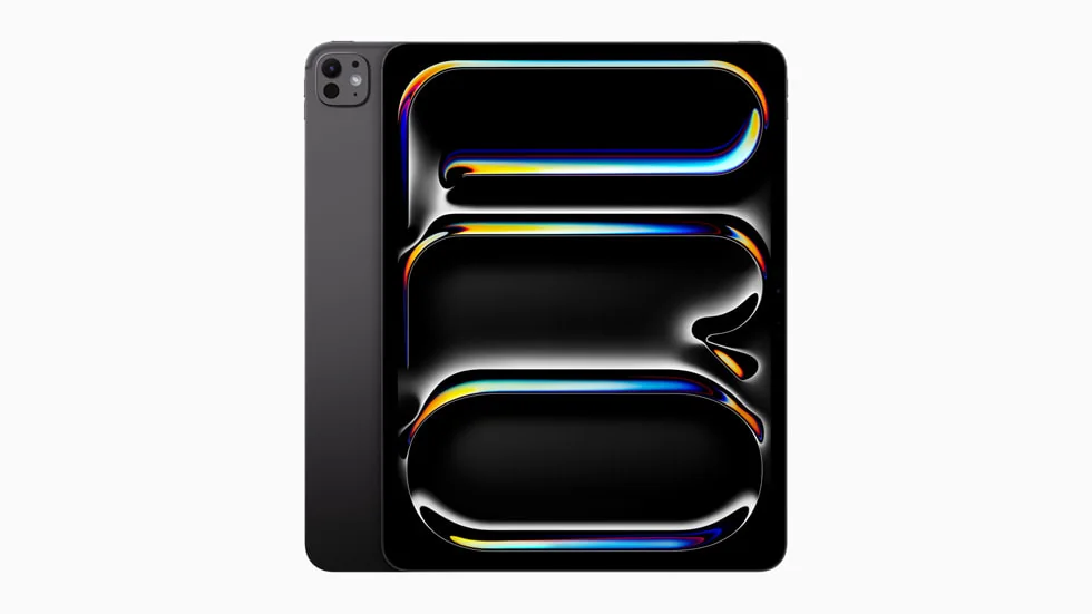 Apple iPad Pro with M4 in Space Black, front and rear view
