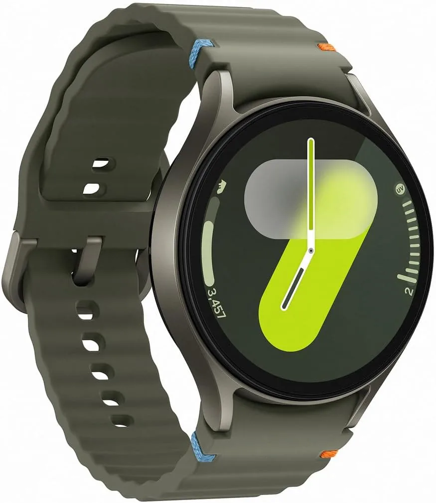 Samsung Galaxy Watch 7 (44mm) smartwatch photograph